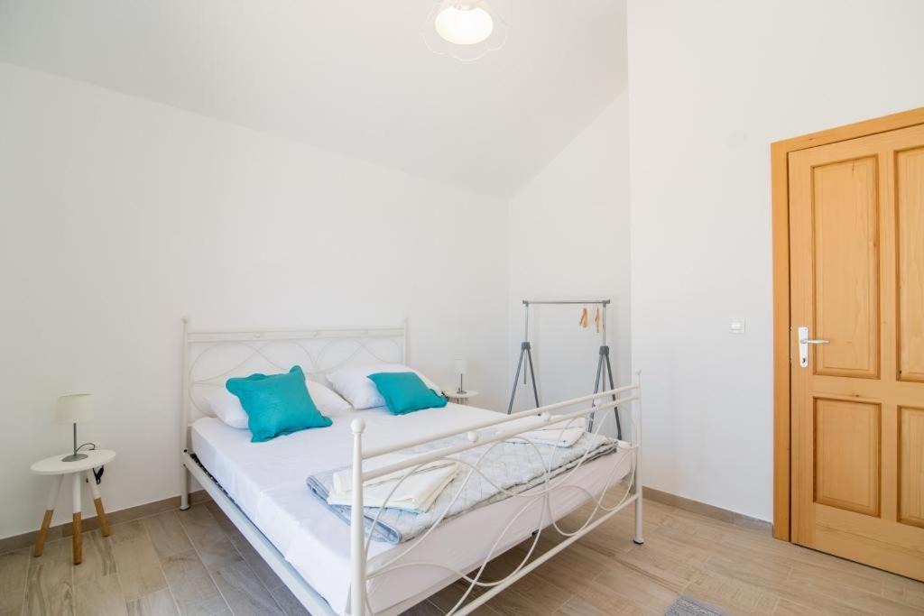 Photo of Bedroom in Supetar