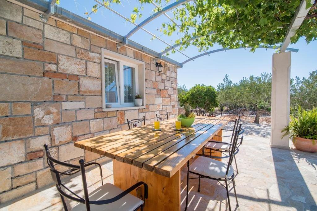 Photo of Patio Balcony in Supetar