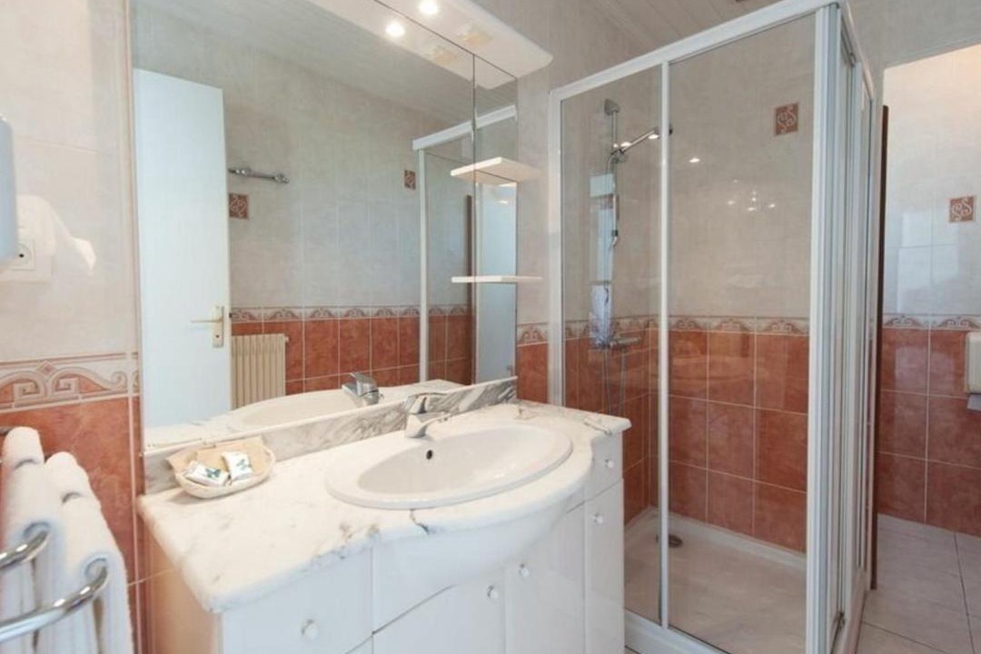 Photo of Bathroom in Saint-Urbain