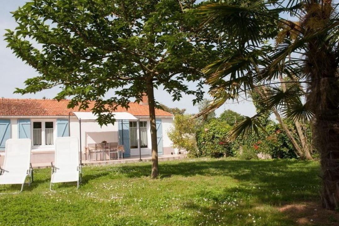 Photo of Buildings in Saint-Urbain