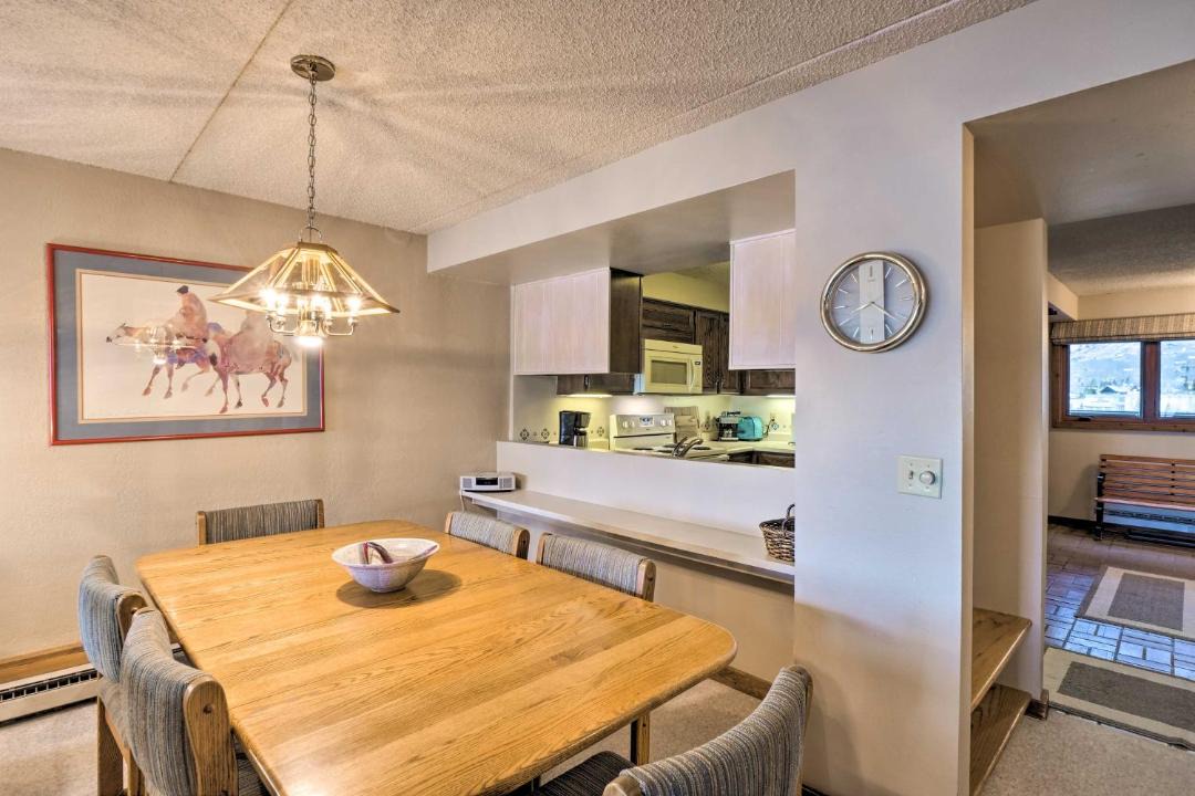 Photo of Others in Dillon