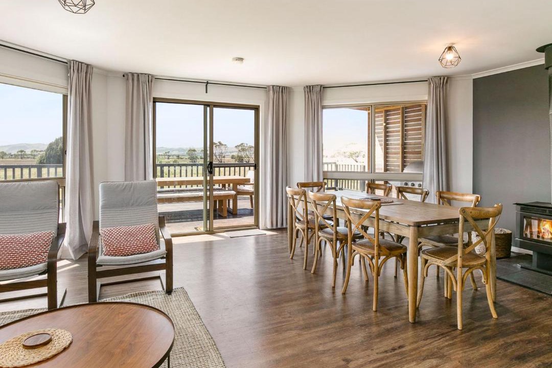 Photo of Others in Bass