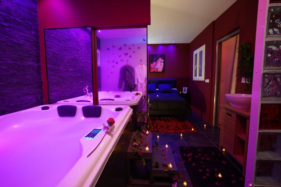 Photo of Bathroom in Montrabe