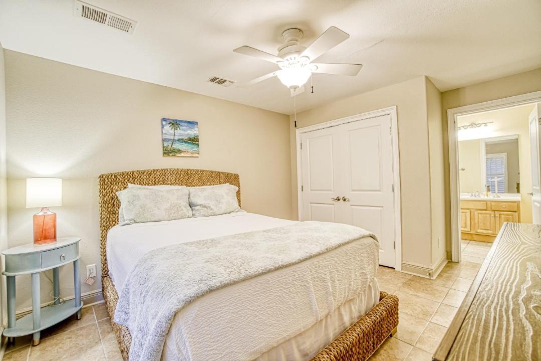 Photo of Bedroom in Sunset Pass