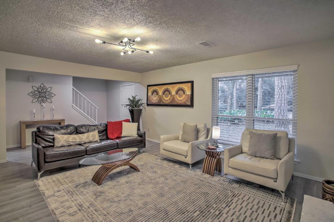 Photo of Livingroom in Grogan's Mill