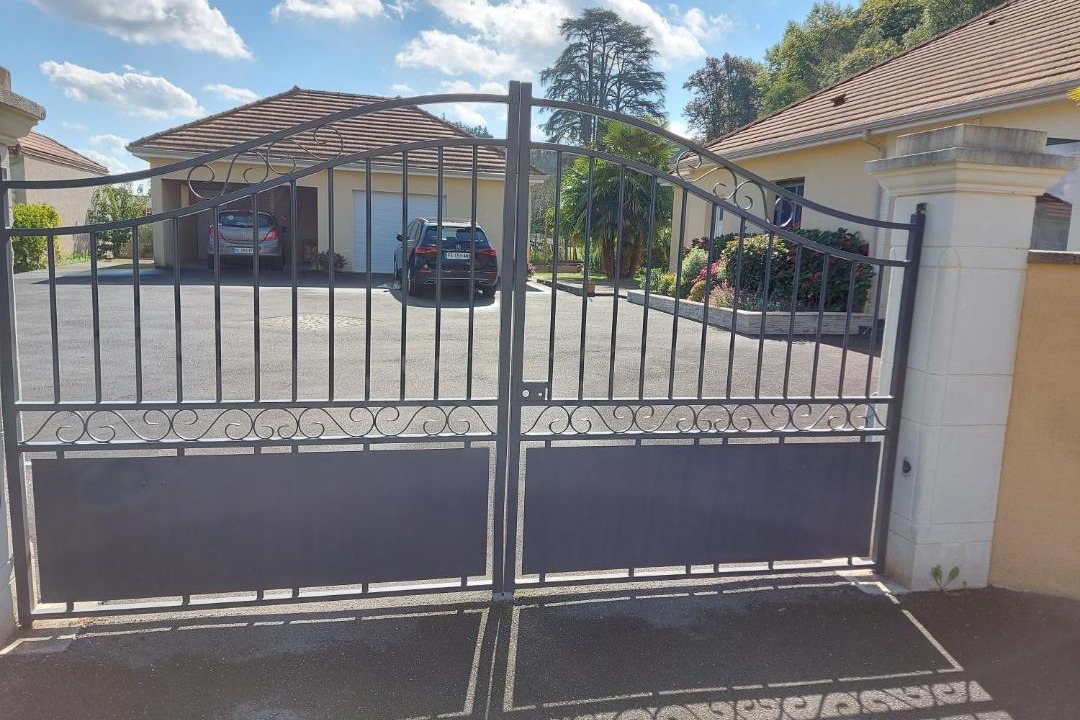 Photo of Others in Narcastet