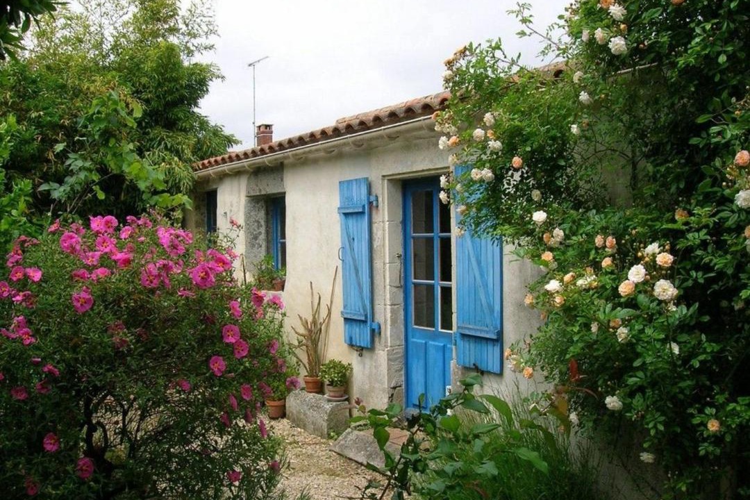 Photo of Buildings in Saint-Cyr-en-Talmondais