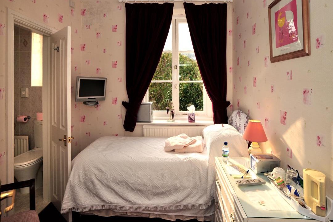 Photo of Bedroom in Porlock