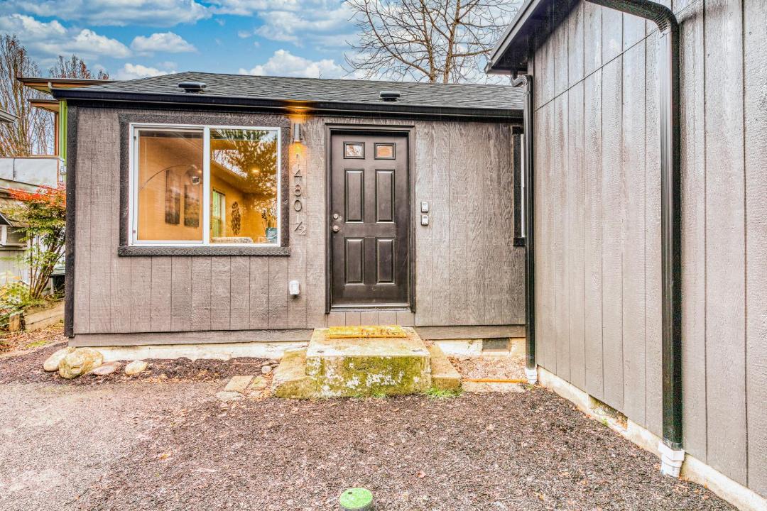 Photo of Others in Eugene