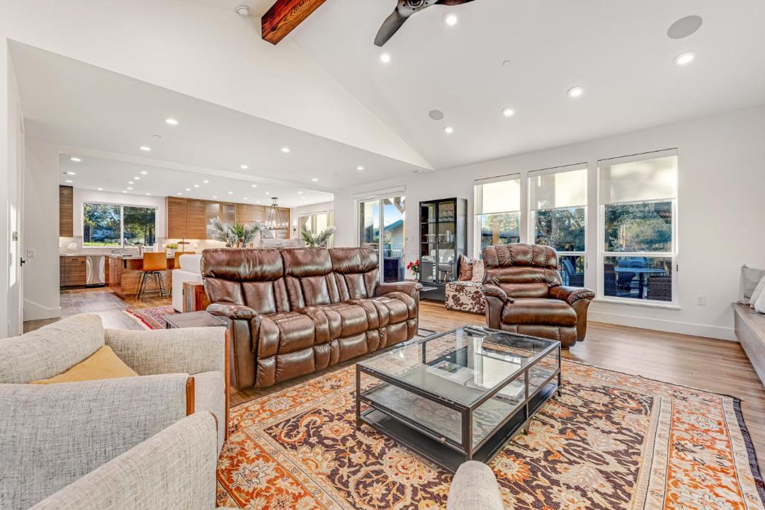 Photo of Livingroom in Healdsburg