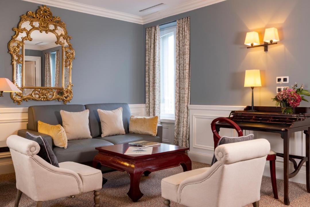 Photo of Others in Beauvoir