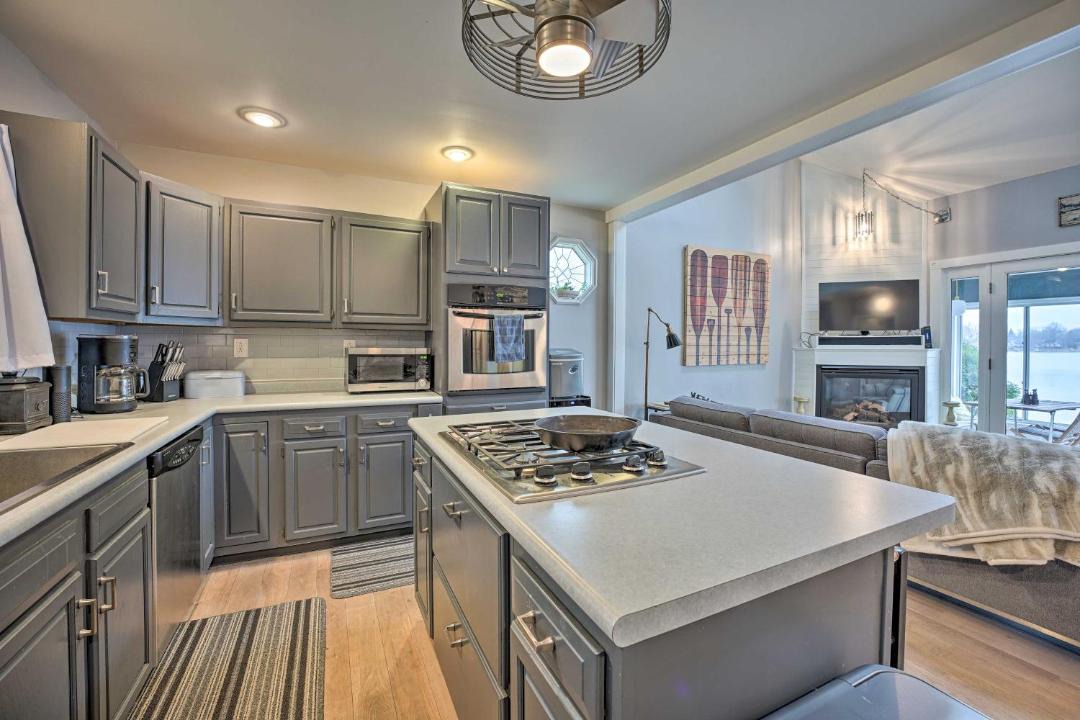 Photo of Kitchen in Sister Lakes