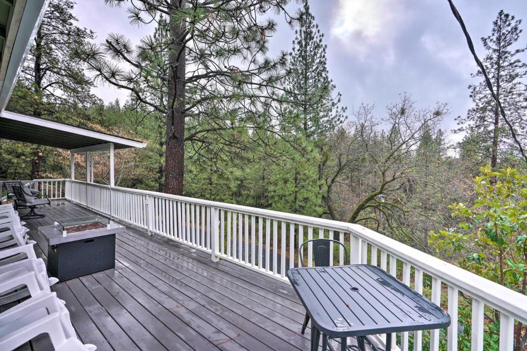 Photo of Others in Pine Grove