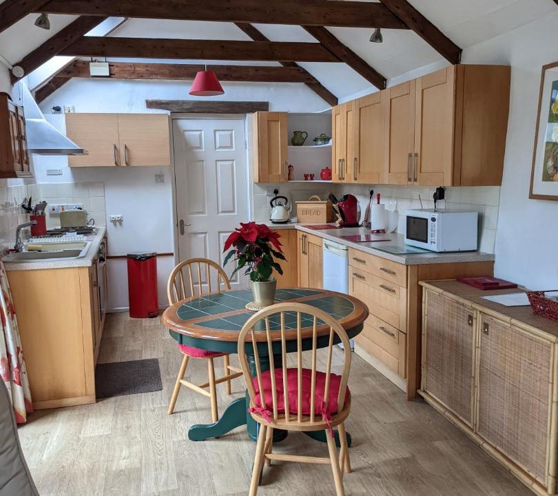 Photo of Others in Mabe