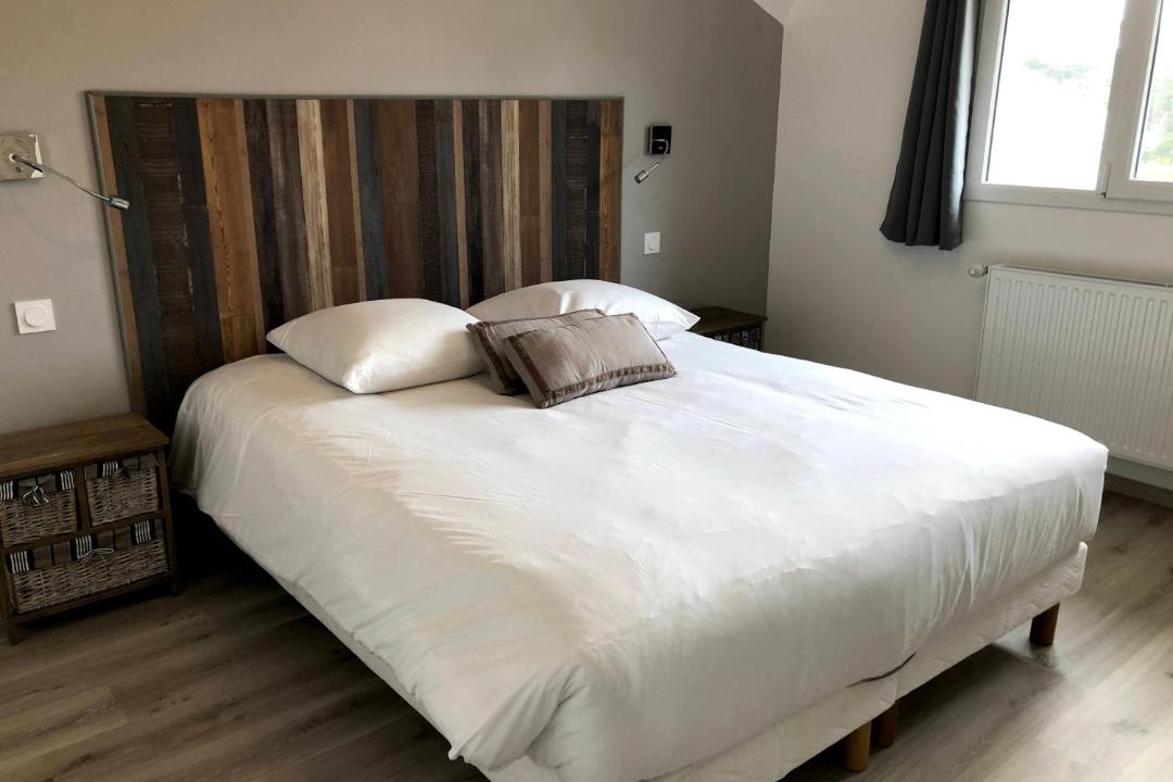 Photo of Bedroom in Portbail