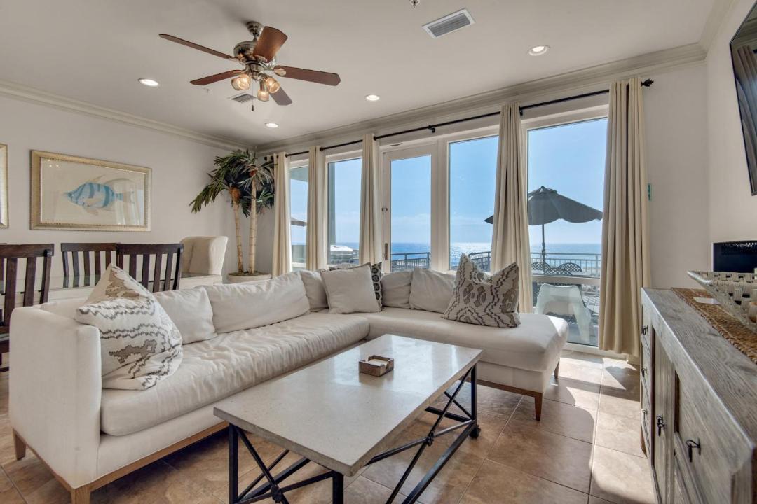 Photo of Others in White Sands