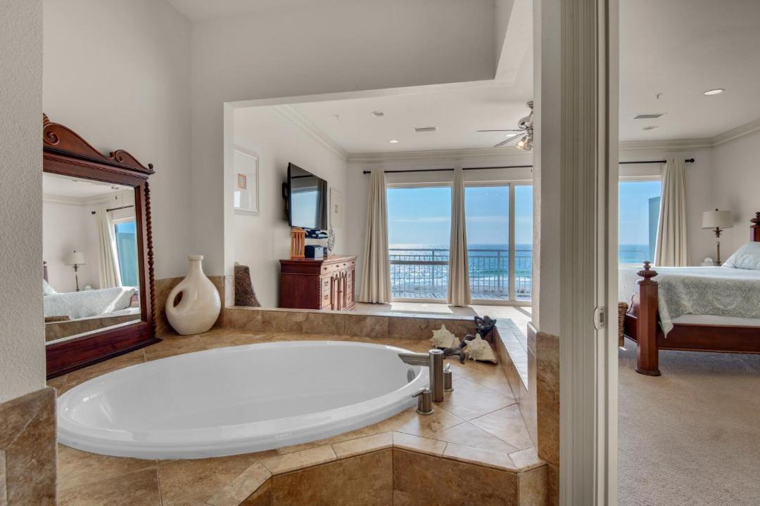 Photo of Bathroom in White Sands