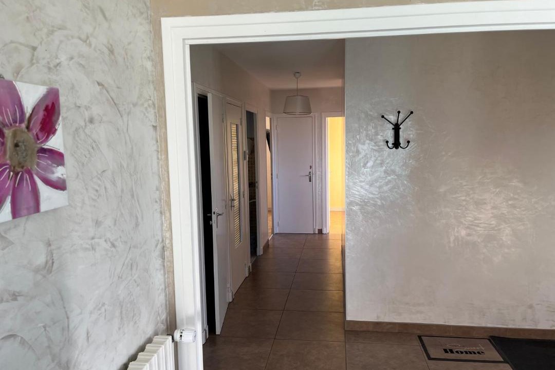 Photo of Others in Cusset