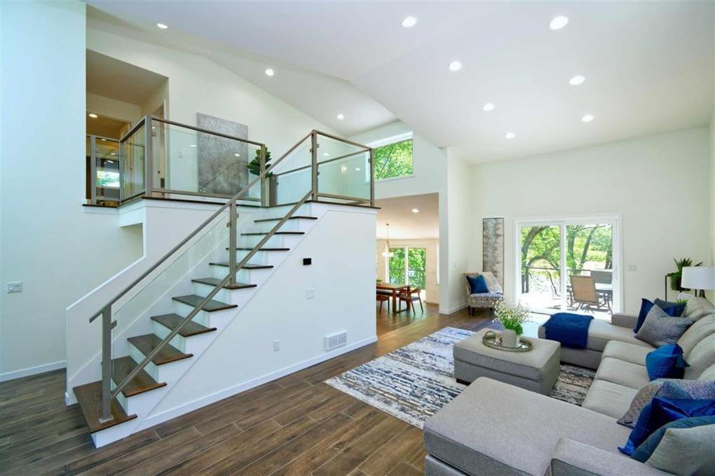 Photo of Livingroom in Portage