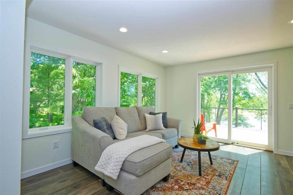 Photo of Livingroom in Portage