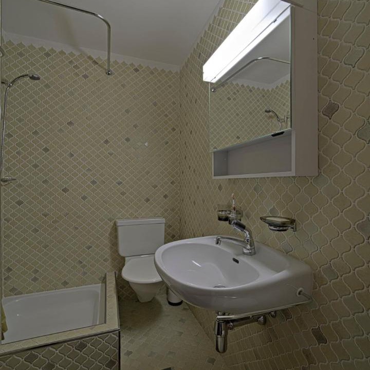 Photo of Bathroom in Samedan