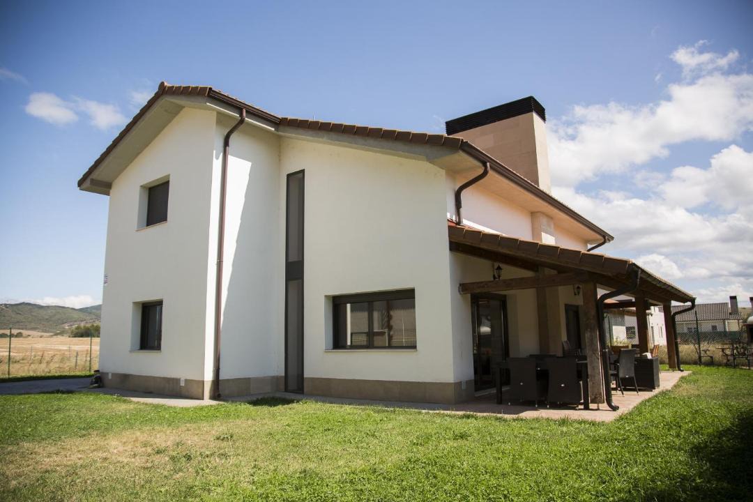 Photo of Buildings in Longuida