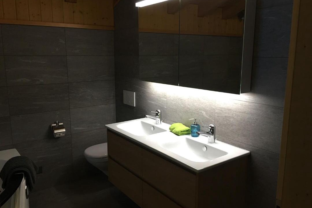 Photo of Bathroom in Burglauenen