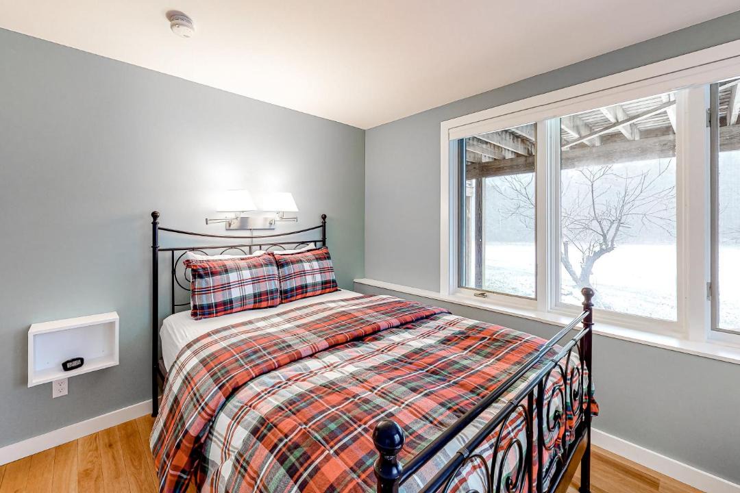 Photo of Bedroom in South Londonderry