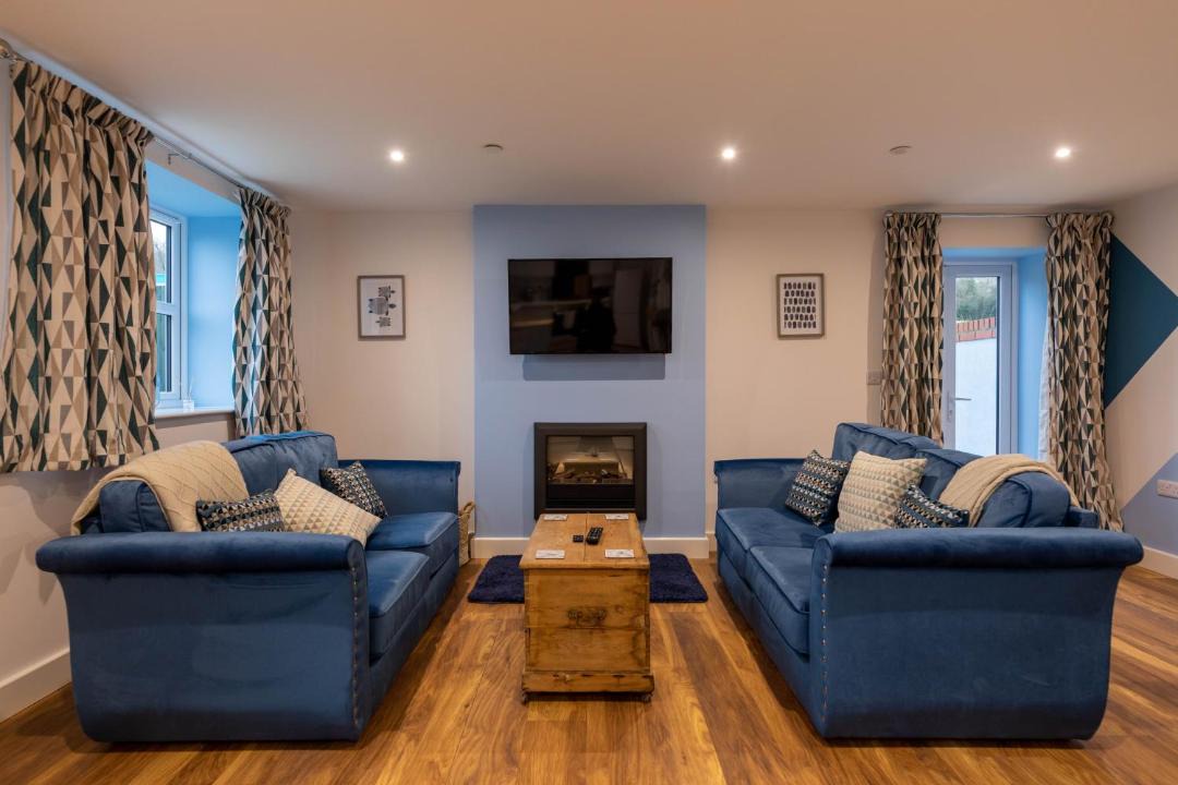 Photo of Others in Hendrerwydd