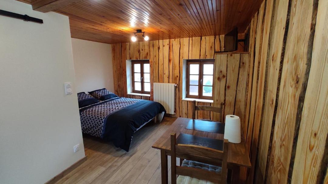 Photo of Bedroom in Verrieres-en-Forez