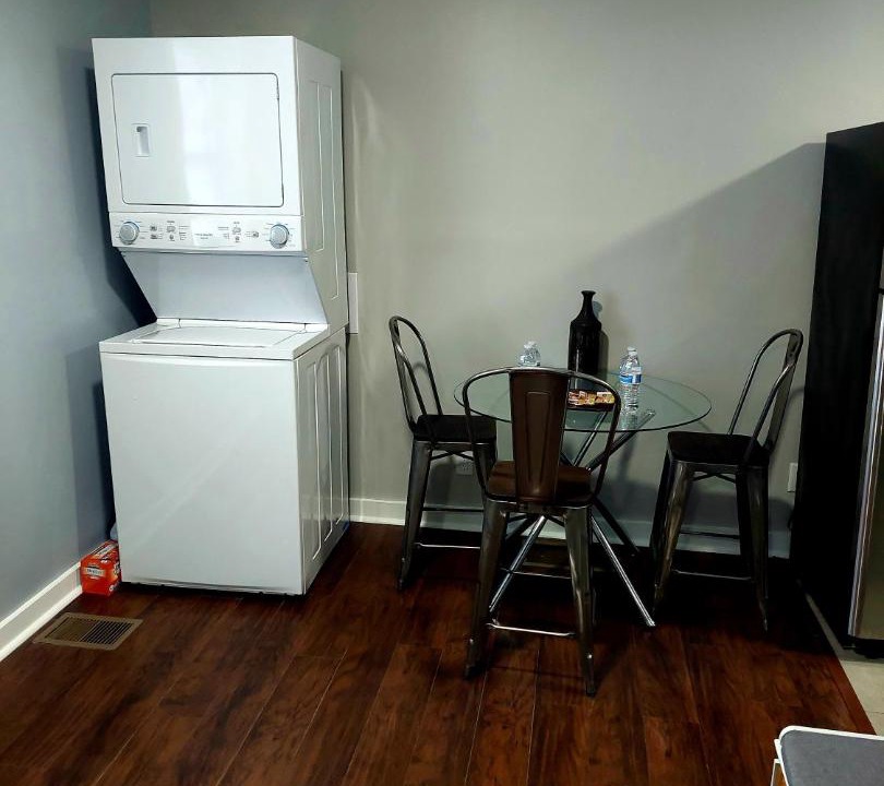 Photo of Livingroom in Fountain Square