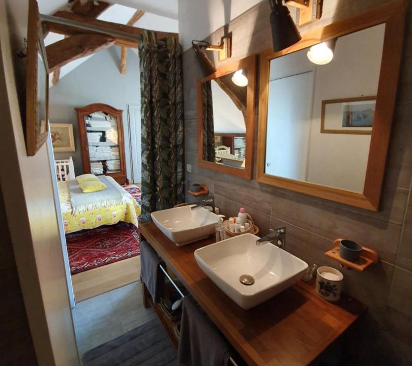 Photo of Others in Ury