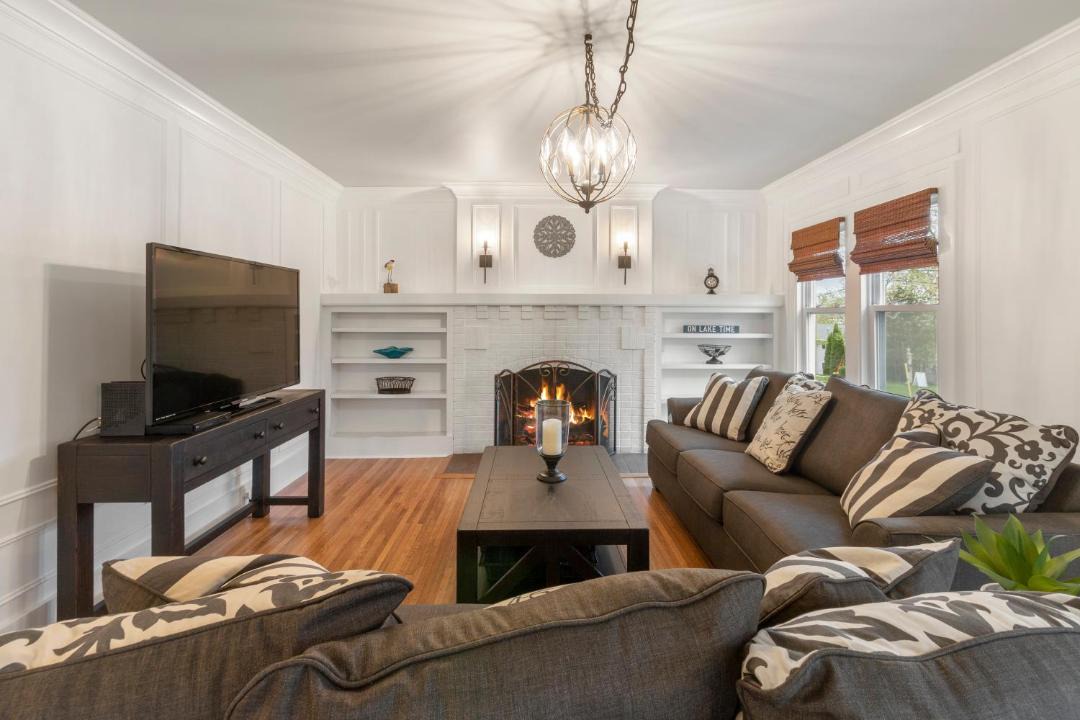 Photo of Livingroom in Lake Geneva