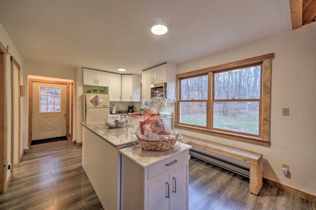 Photo of Others in Jewett