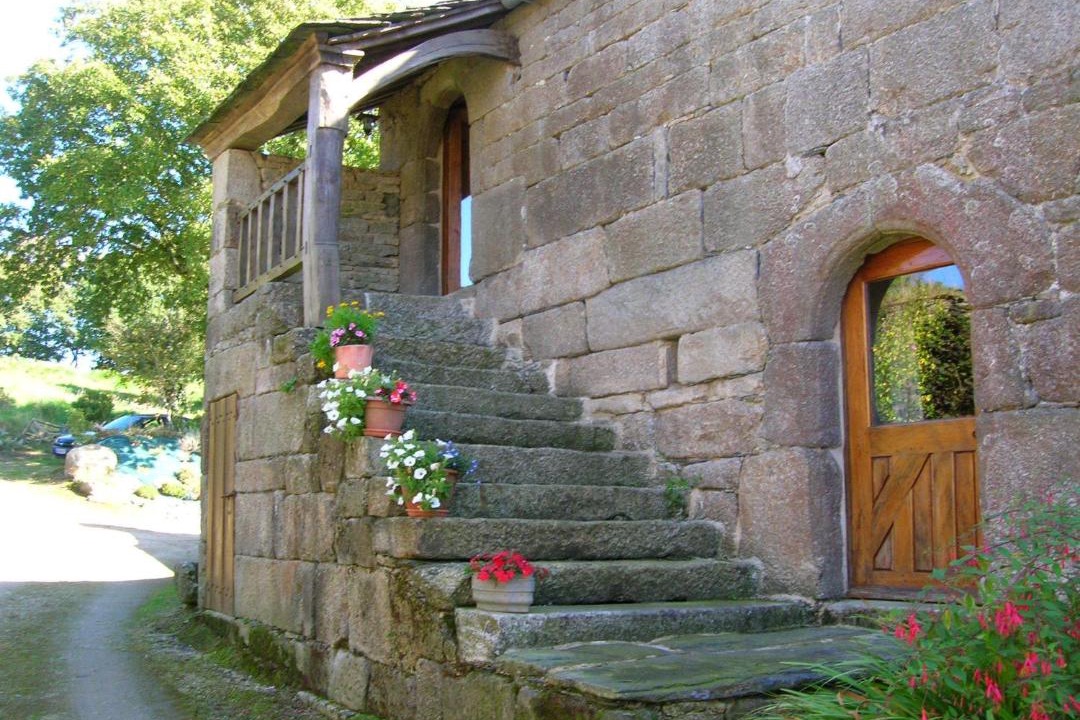 Photo of Buildings in Plouneour-Menez