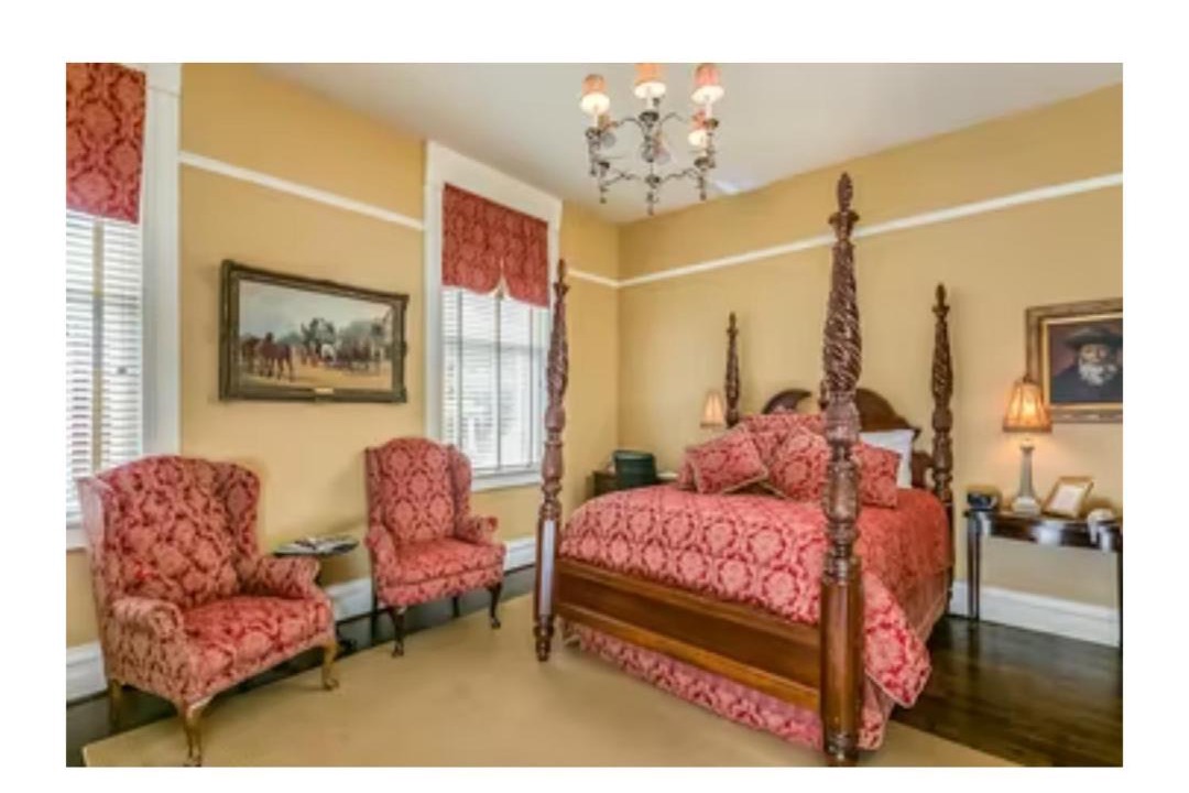 Photo of Others in Fort Wood