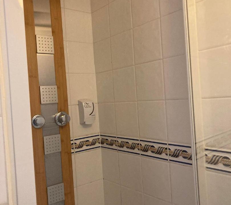 Photo of Bathroom in Pouilly-en-Auxois