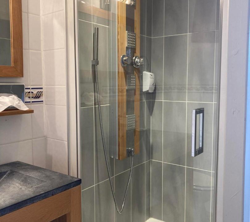 Photo of Bathroom in Pouilly-en-Auxois