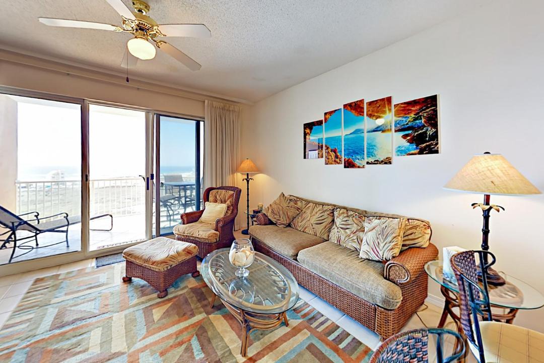 Photo of Livingroom in Fort Morgan