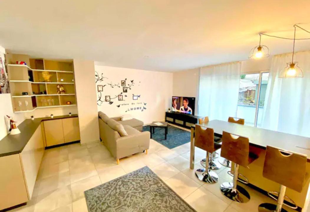 Photo of Livingroom in Gaillard