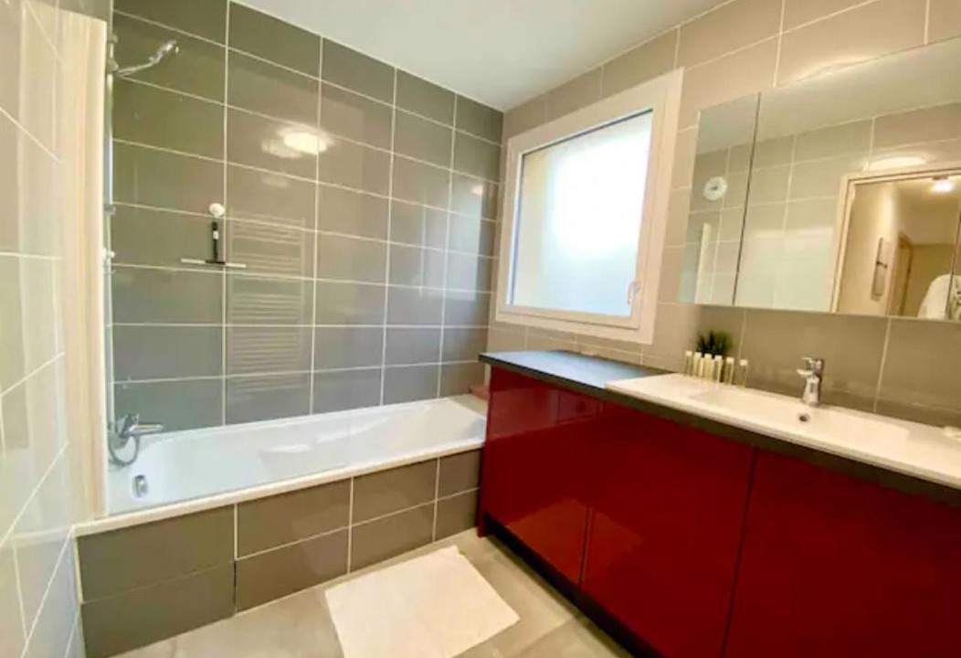 Photo of Bathroom in Gaillard