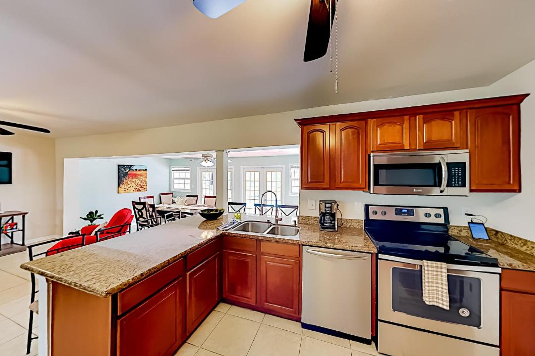 Photo of Others in Pelican