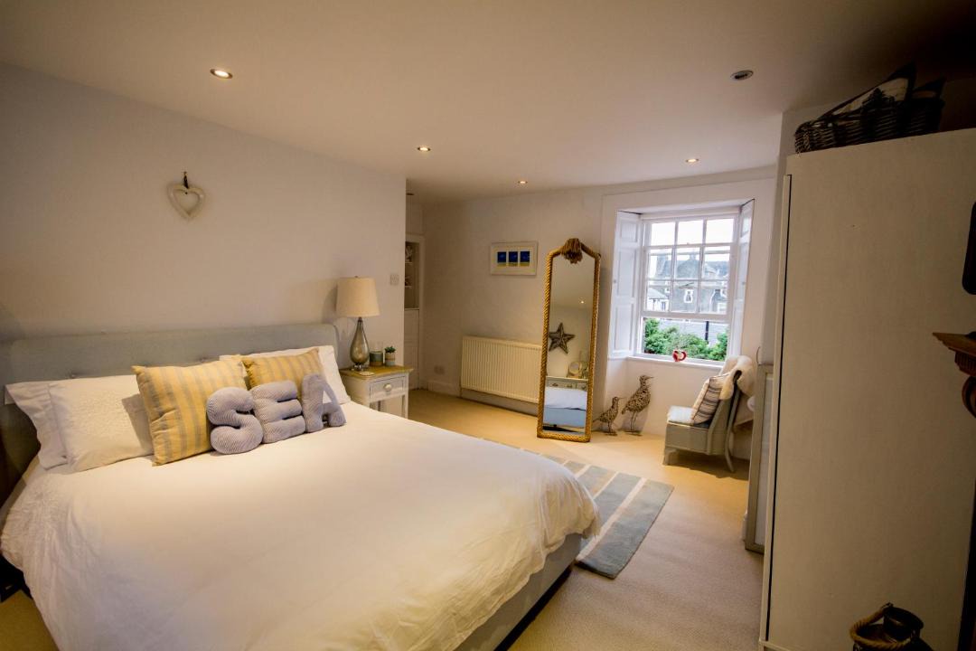 Photo of Bedroom in Aberdour