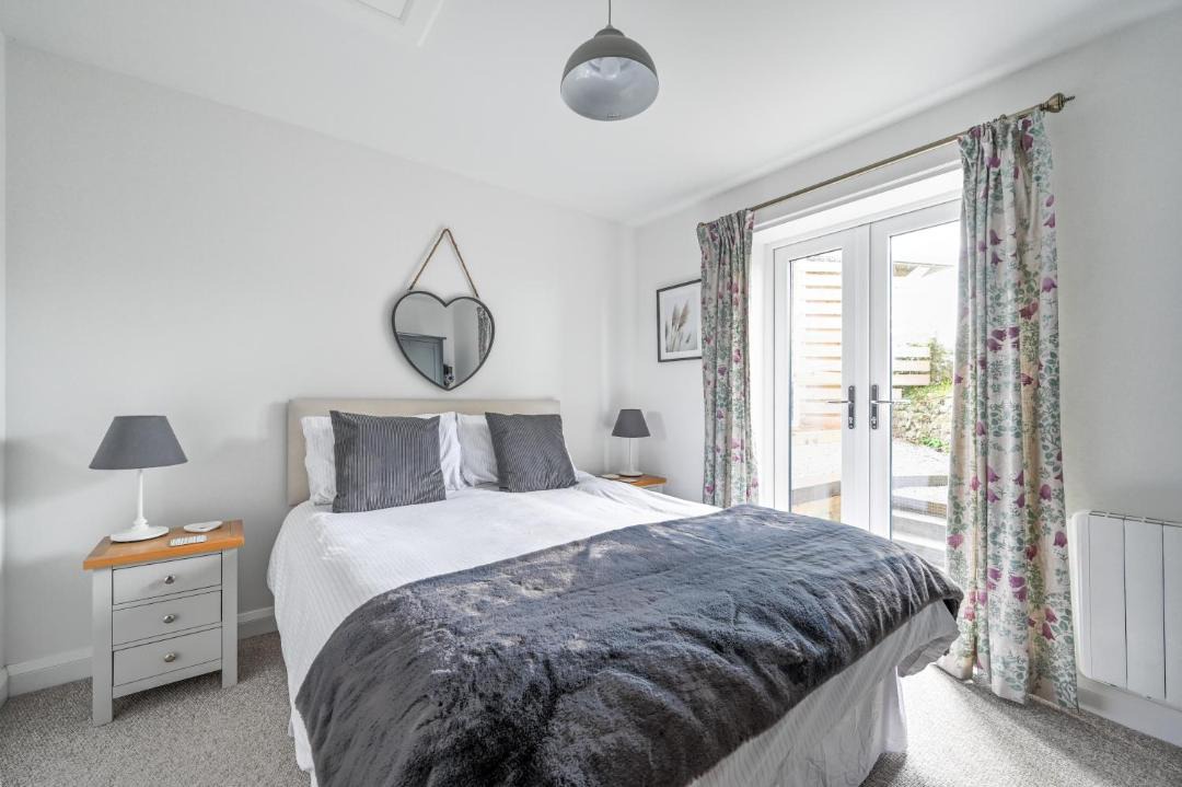 Photo of Others in Mabe