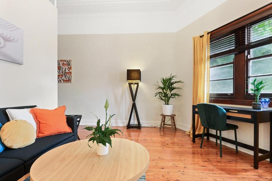 Photo of Livingroom in Petersham