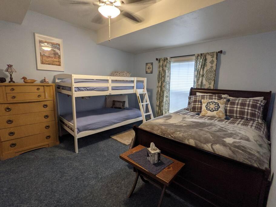 Photo of Others in Dunsmuir