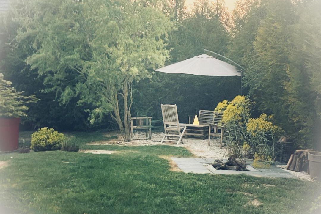 Photo of Others in Faux-Vesigneul