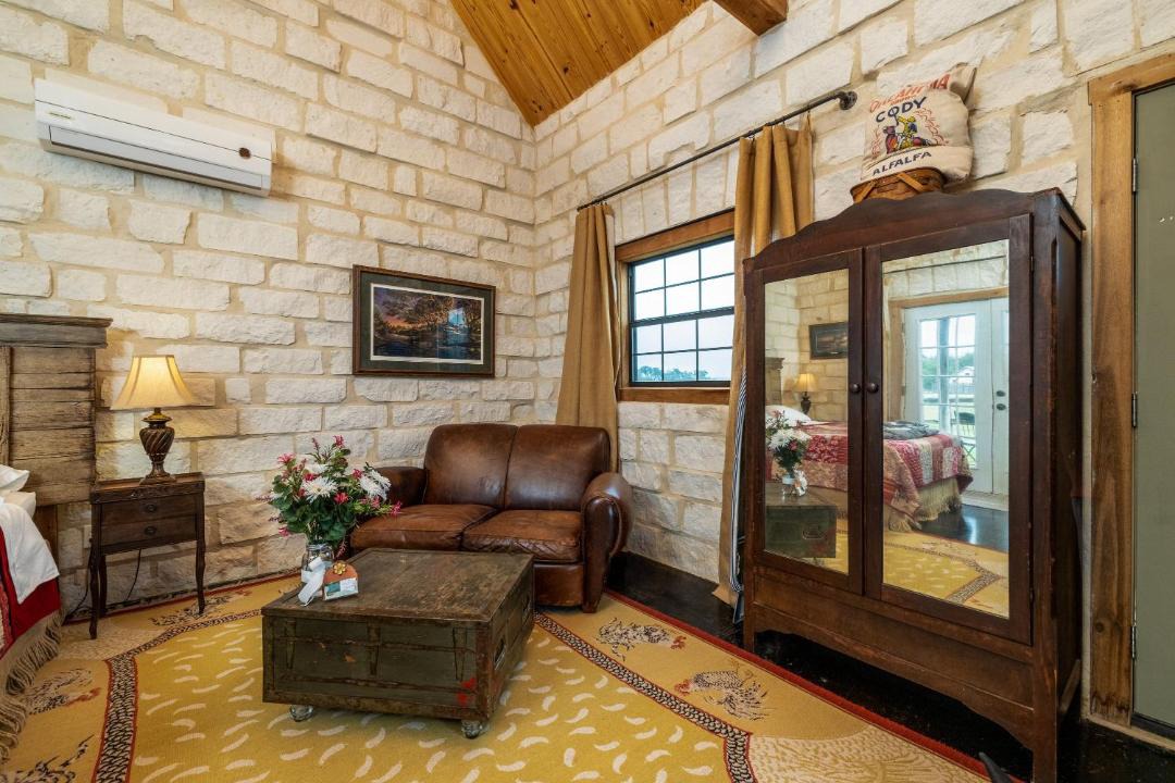 Photo of Livingroom in Grapetown