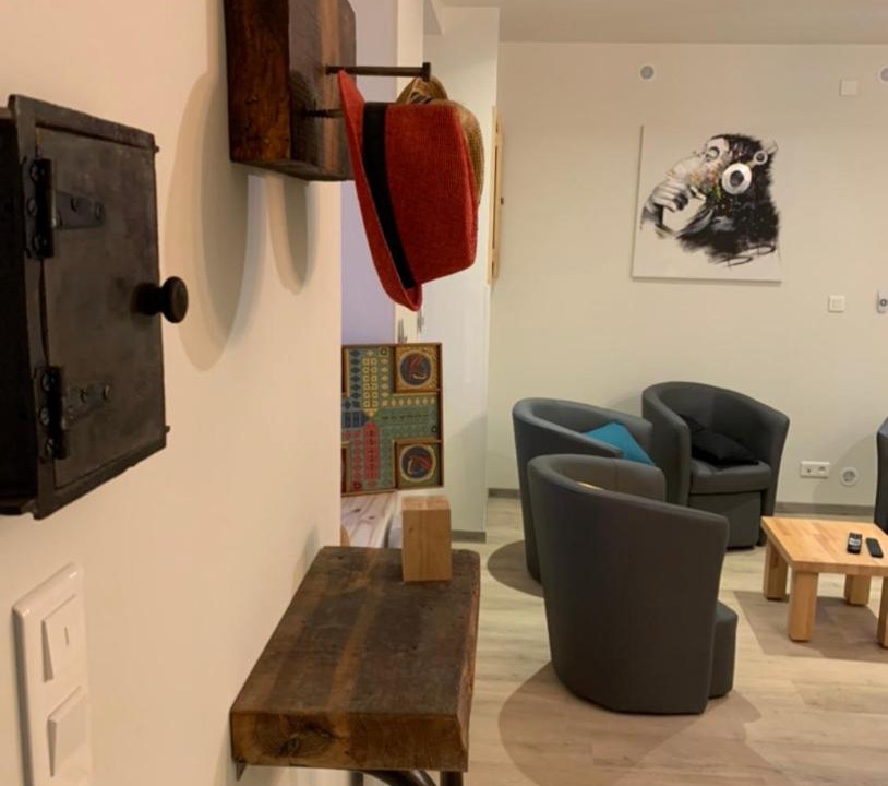 Photo of Livingroom in Charlieu