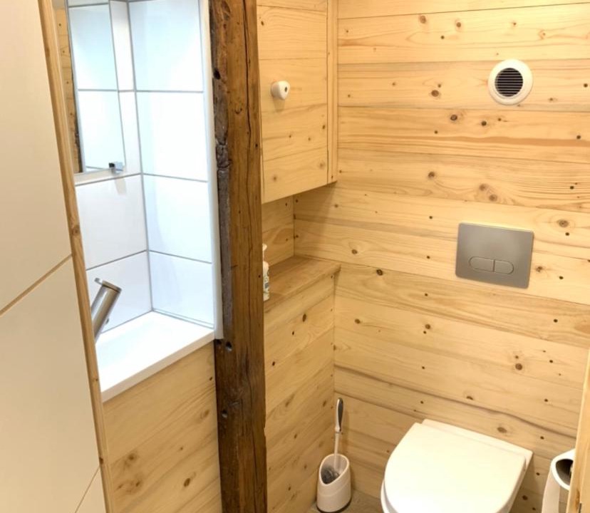 Photo of Bathroom in Charlieu